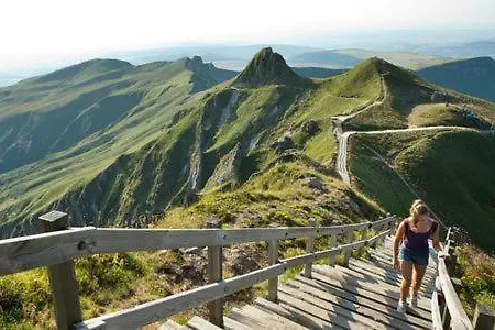 Апартаменты Grand Hyper Centre Standing