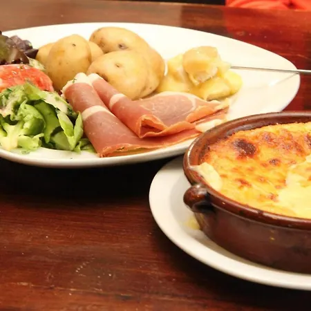 Апартаменты Grand Hyper Centre Standing Ла-Бурбуль