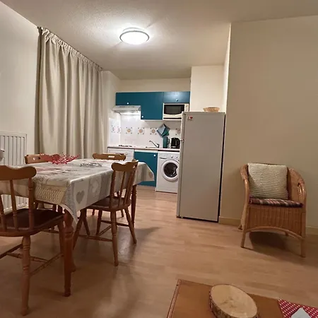 Grand Hyper Centre Standing Апартаменты